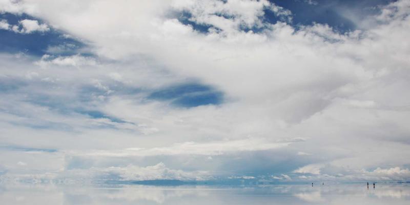 亚克力、金属、LED：三大主流标识材质工艺全解析与场景选择指南 | 达卡标识