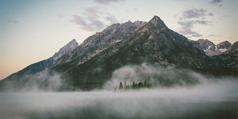 企业文化墙设计与制作：如何将品牌故事可视化于办公空间？