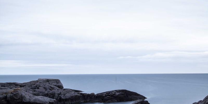 广告标识制作安全规范与安装标准全解析：达卡标识的专业指南